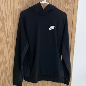 Nike pullover hoodie